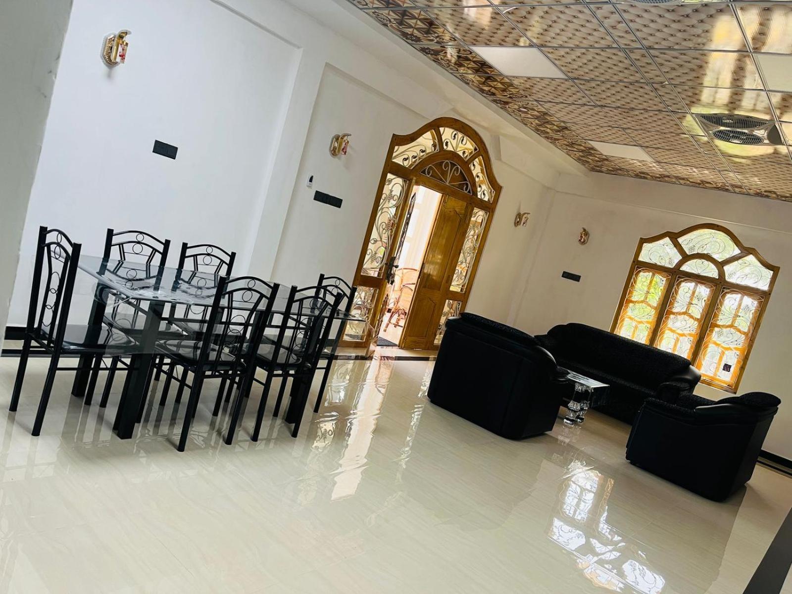 J & J Homestay จาฟนา ภายนอก รูปภาพ